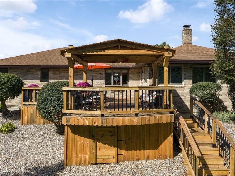 2433 Fontana Street NW, Massillon, OH 44646 Photo 4