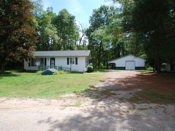 1536 Possum Track Drive, Alger, MI 48610
