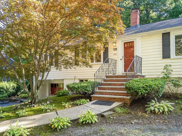 12 Watertown St, Lexington, MA 02421