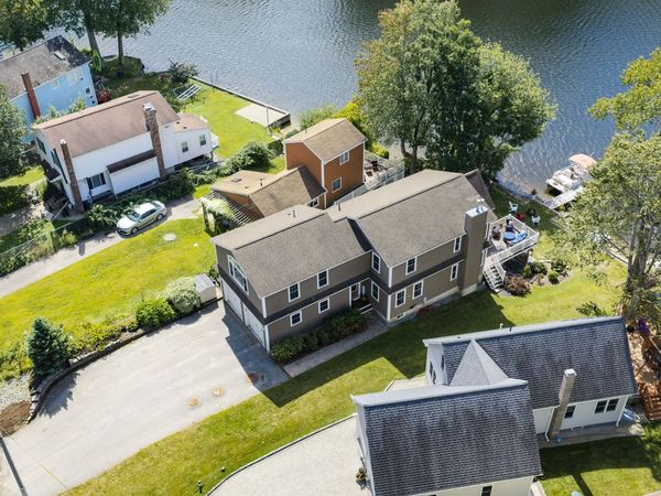 31 Burncoat Ln, Leicester, MA 01524