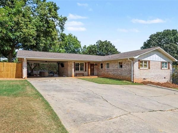 622 S Georgia Avenue S, Bremen, GA 30110