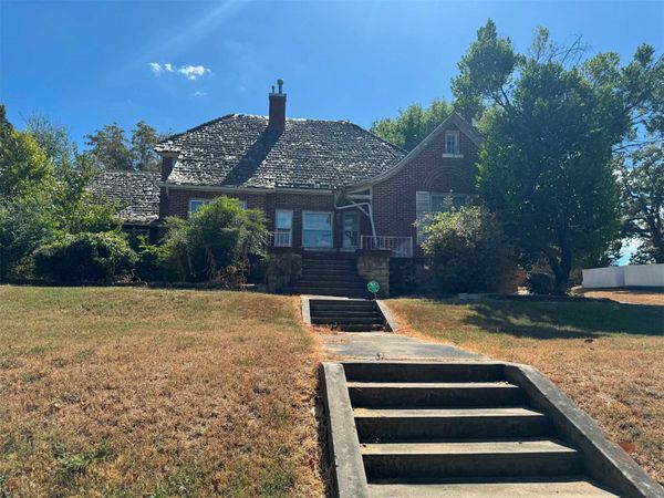 400 E Osage Avenue , McAlester, OK 74501