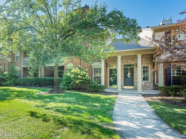 3491 TREMONTE Circle S, Rochester, Mi 48306