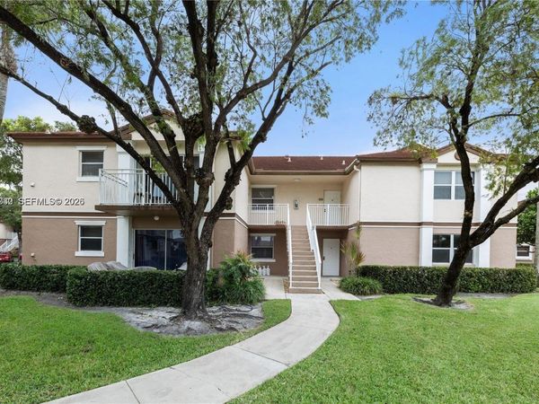 1276 SW 113th Terrace , Unit 101, Pembroke Pines, FL 33025