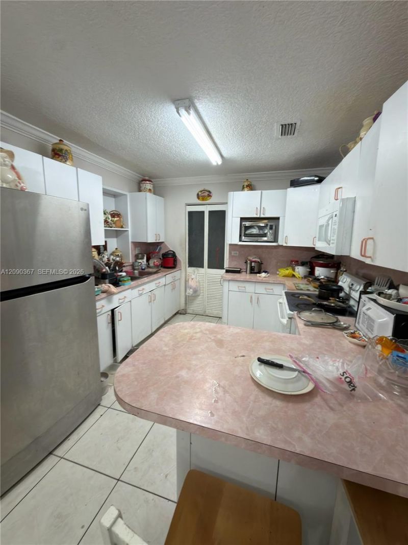 3205 W 14th Ave , Hialeah, FL 33012 Photo