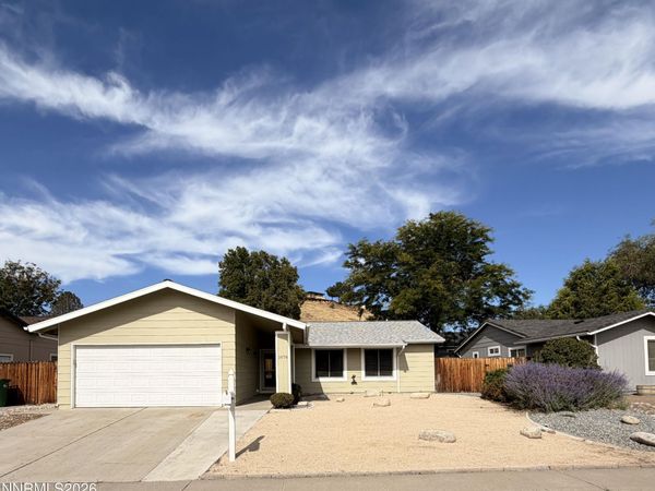 1076 Palmwood Drive, Sparks, NV 89434