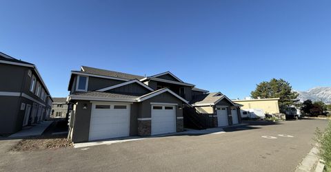 608 Crossing Circle, Gardnerville, NV 89410 Photo