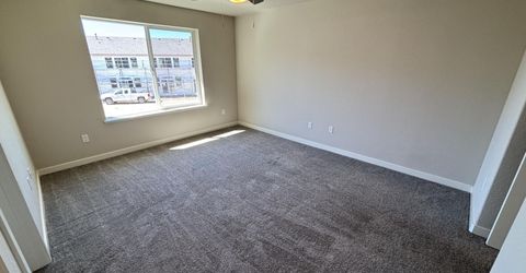 608 Crossing Circle, Gardnerville, NV 89410 Photo