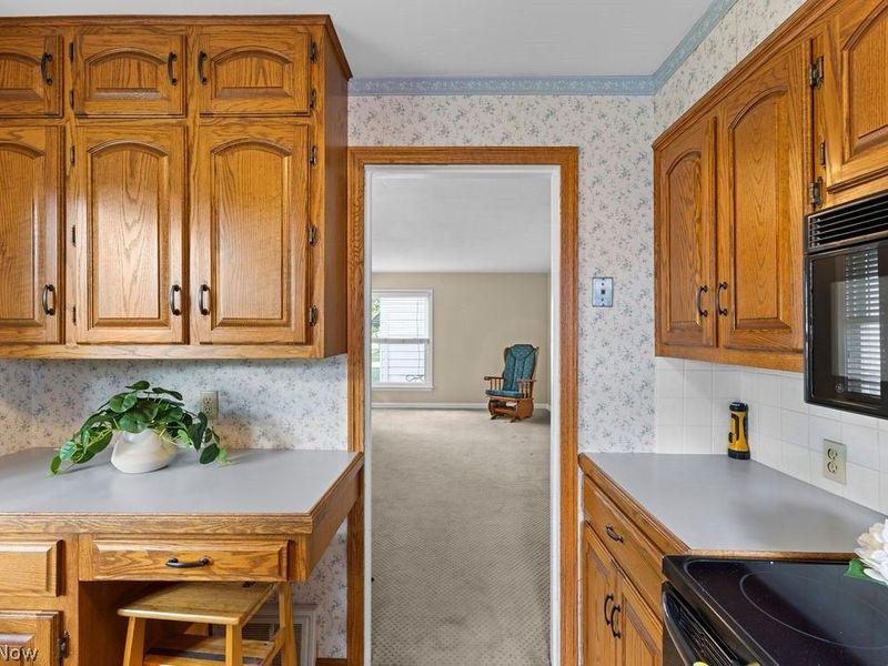 241 Van Buren Avenue , Cuyahoga Falls, OH 44221 Photo 10