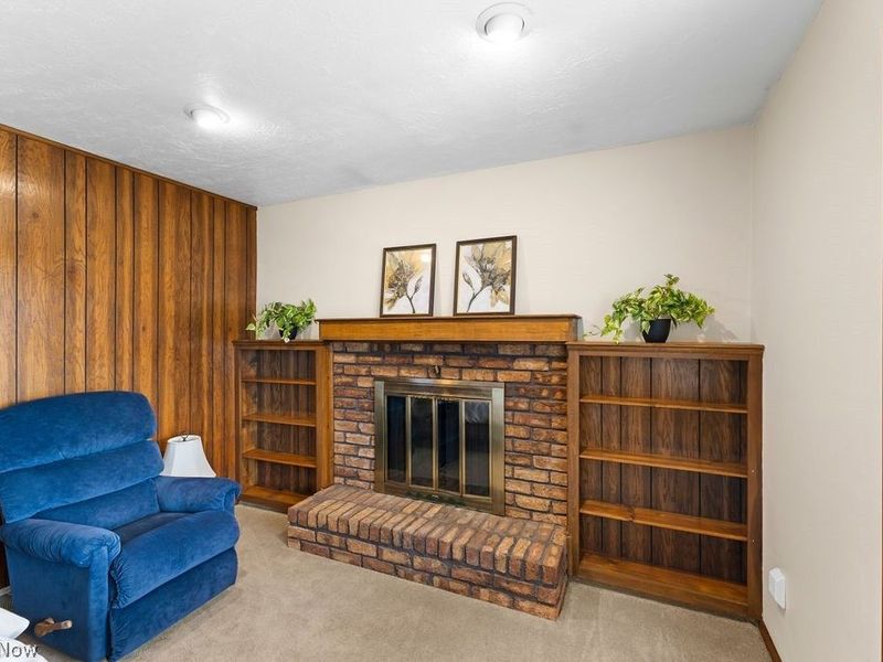 241 Van Buren Avenue , Cuyahoga Falls, OH 44221 Photo 15