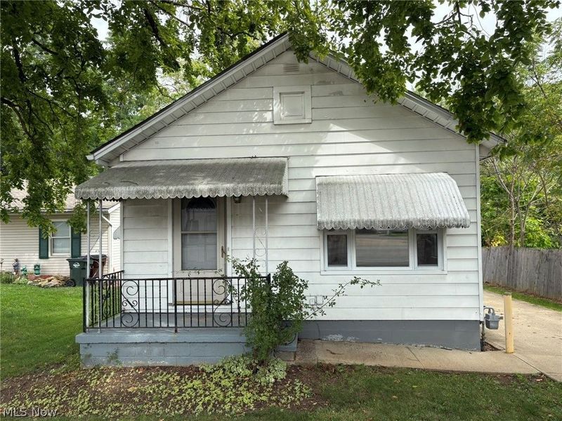 4031 Elyria Avenue, Lorain, OH 44055 Photo 2