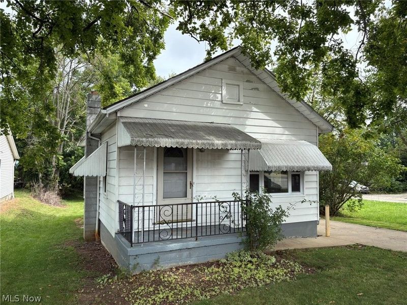 4031 Elyria Avenue, Lorain, OH 44055 Photo 3