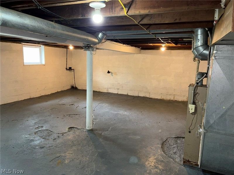 4031 Elyria Avenue, Lorain, OH 44055 Photo 31