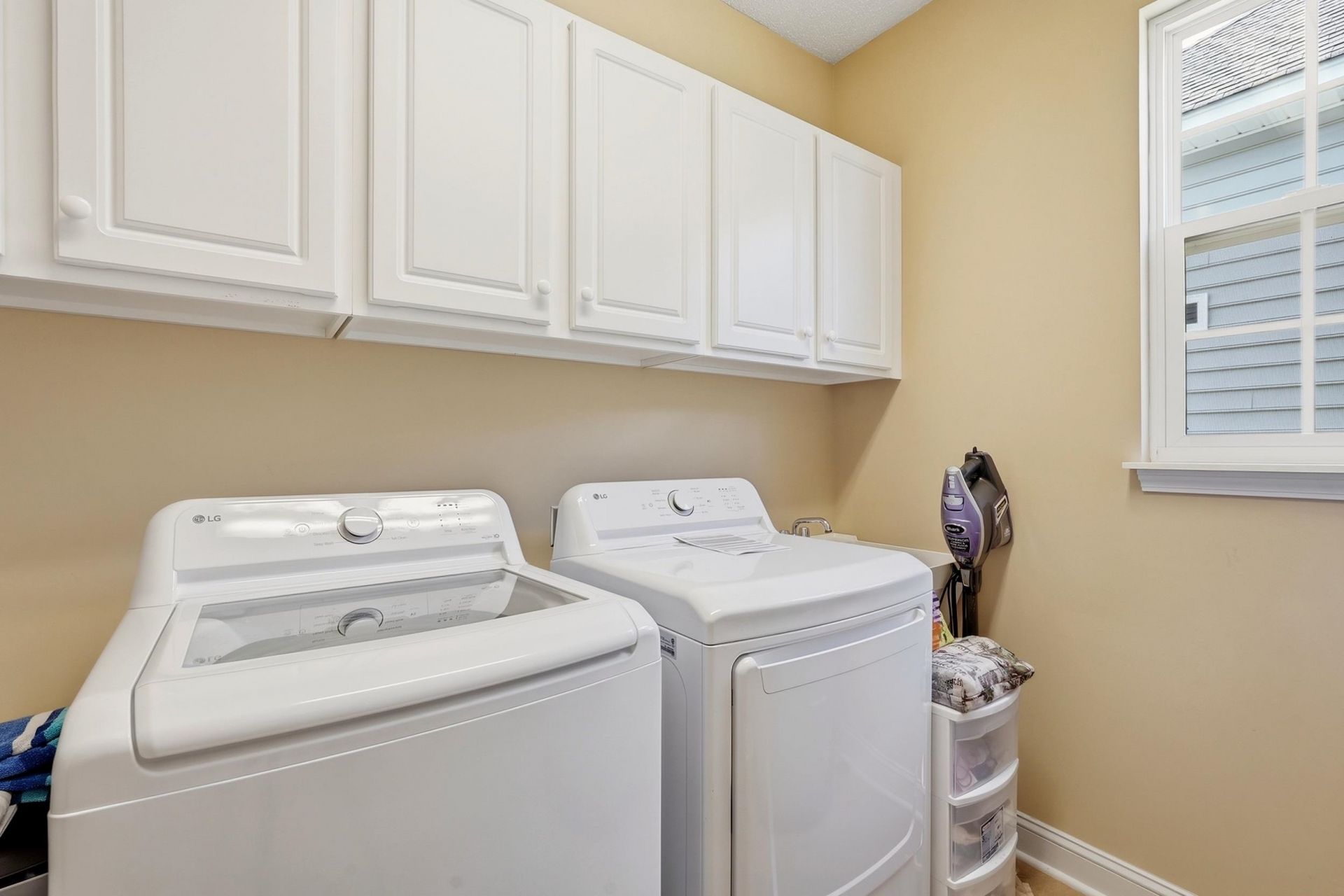 241 Wedgefield Dr. Photo 19