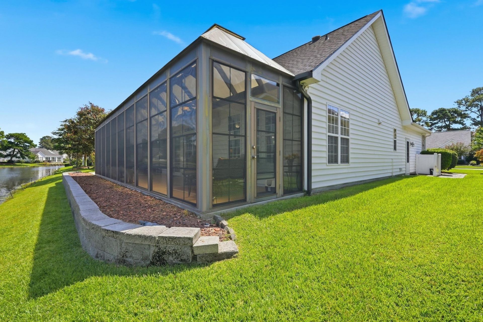 241 Wedgefield Dr. Photo 29