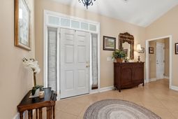 241 Wedgefield Dr. photo 4