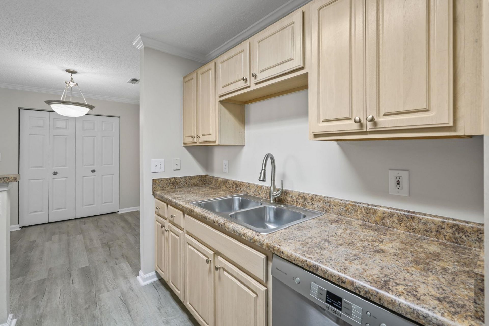3753 Citation Way  Photo 15