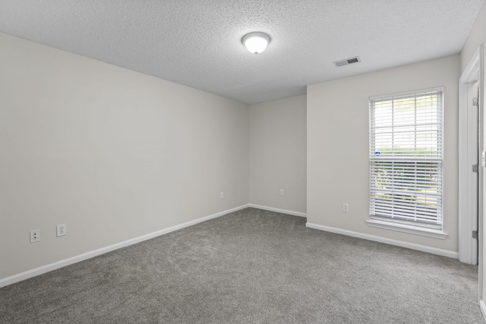 3753 Citation Way  Photo 20