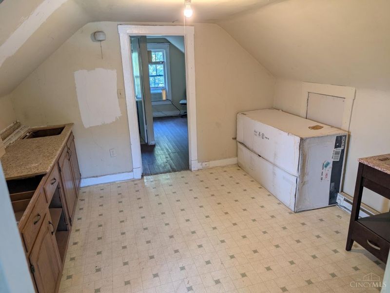 2829 Marshall Avenue, Cincinnati, OH 45225 Photo 24