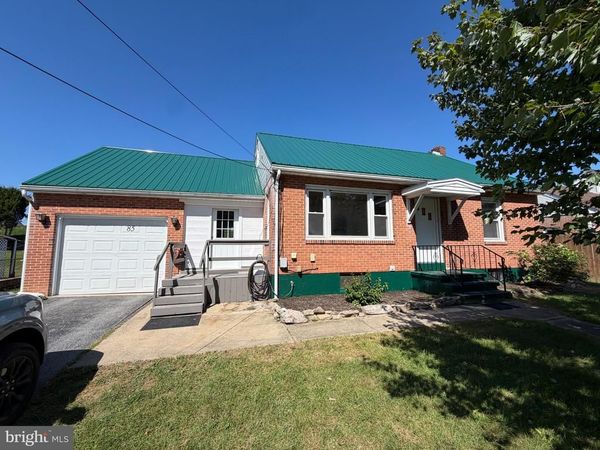 85 E COLLEGE AVENUE , WERNERSVILLE, PA 19565