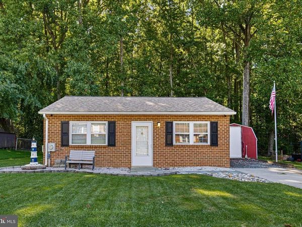 8 MOZART WAY, NEWARK, DE 19702