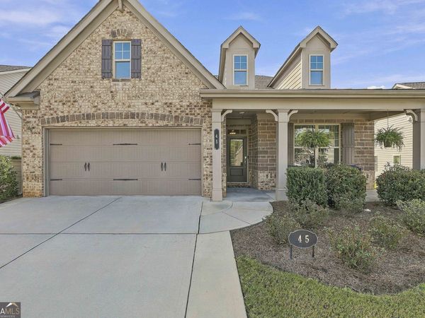 45 Maple Leaf Road, Sharpsburg, GA 30277