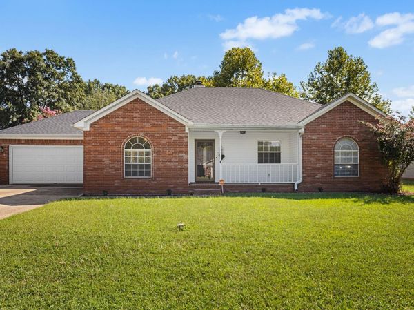 15 Red Oak Drive , Cabot, AR 72023