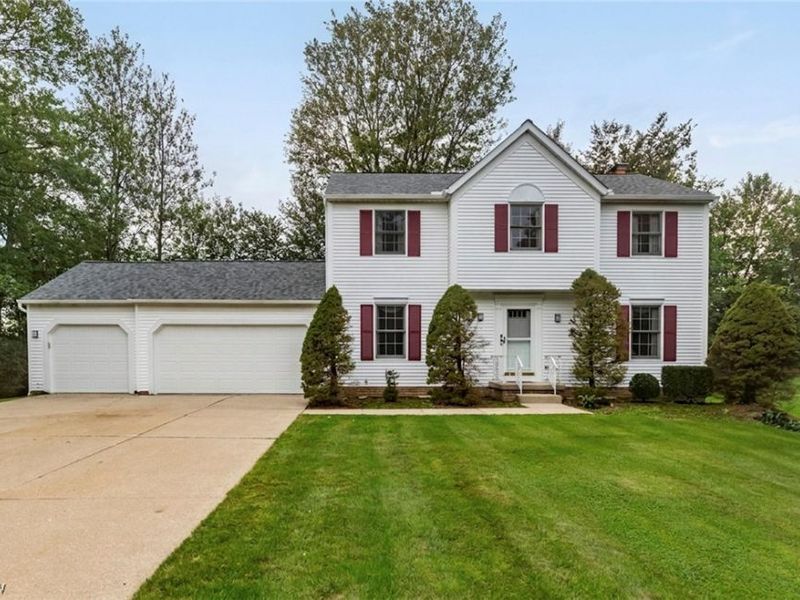 5920 Stephanie Lane, Solon, OH 44139 Photo 1