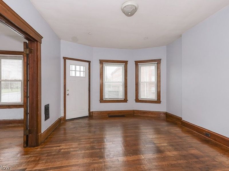 8440 Superior Avenue, Cleveland, OH 44103 Photo 3