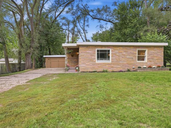 2525 Rogue River Road NE, Belmont, MI 49306