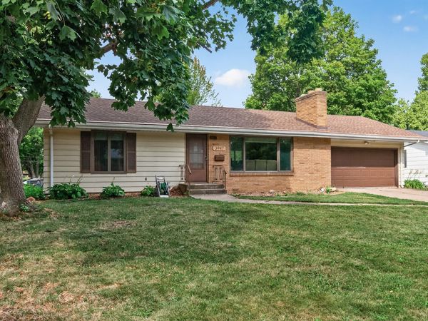3947 Jersey Avenue N, Crystal, MN 55427