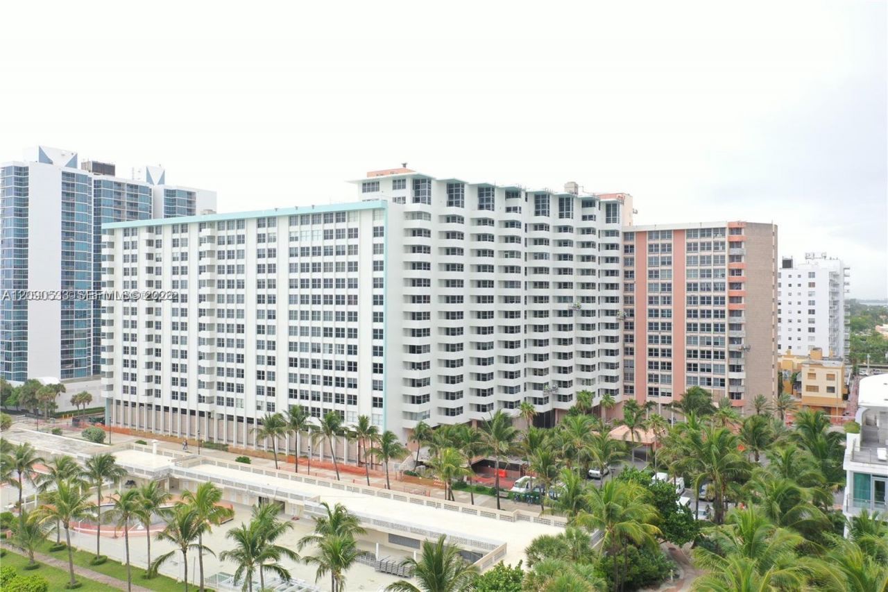 2899 Collins Ave , Unit 1216, Miami Beach, FL 33140 Photo