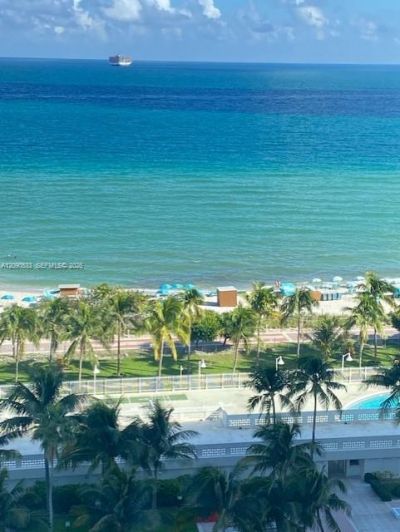 2899 Collins Ave , Unit 1216, Miami Beach, FL 33140 Photo