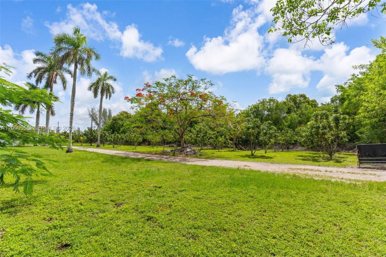 21025 SW 300th St , Homestead, FL 33030 Photo
