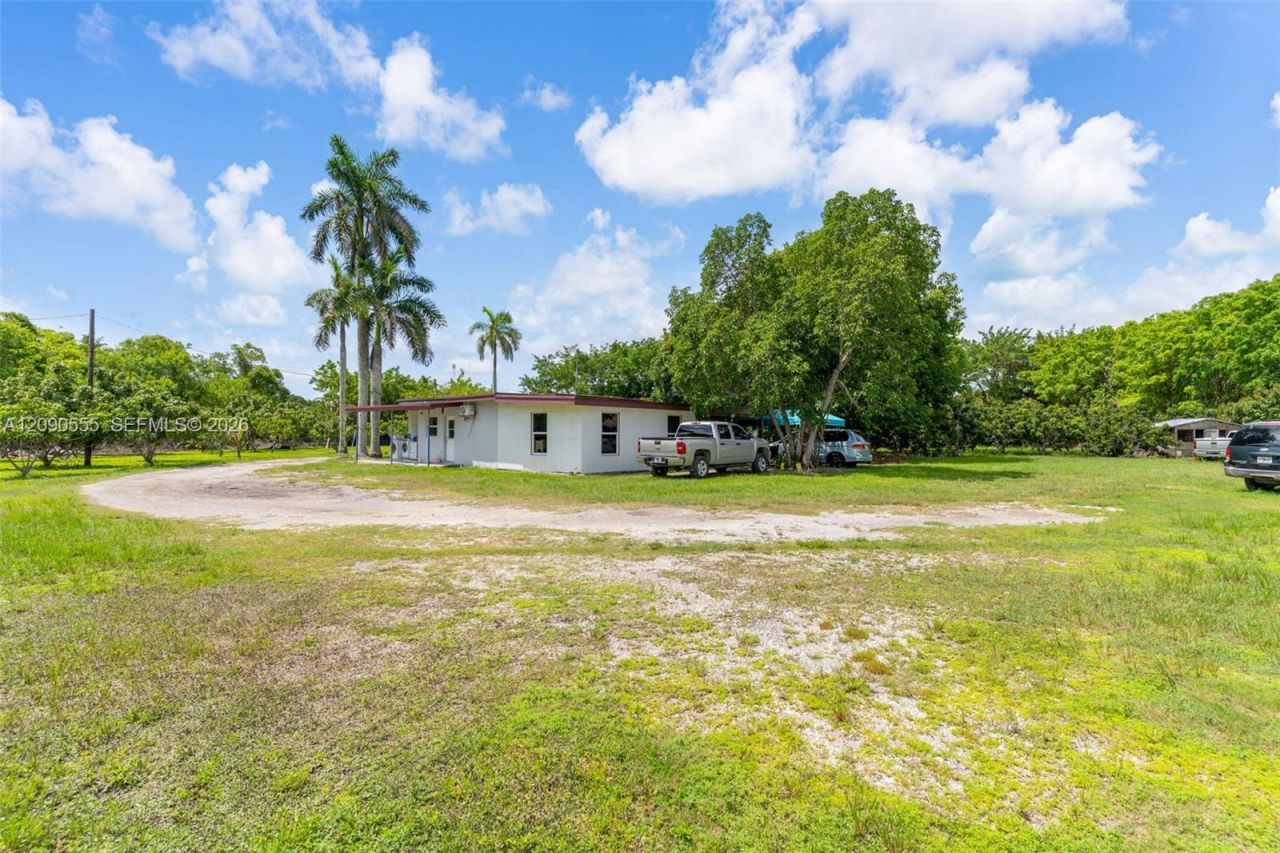 21025 SW 300th St , Homestead, FL 33030 Photo