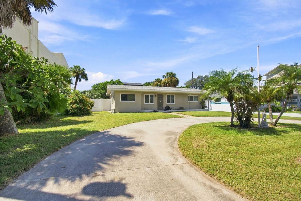 1604 1st Street , Indian Rocks Beach, FL 33785 Main Photo