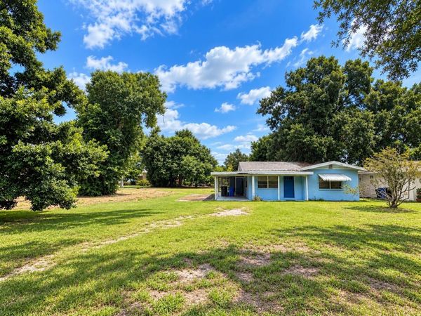 825 GROVELAND AVENUE , VENICE, FL 34285