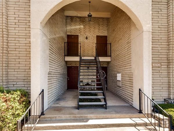 15926 Stillwood Street, Unit 2072, Dallas, TX 75248