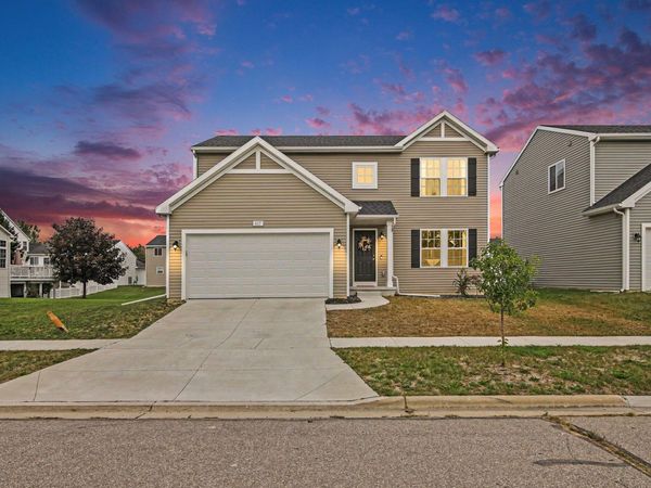 637 Reagan Lane, Milan, MI 48160