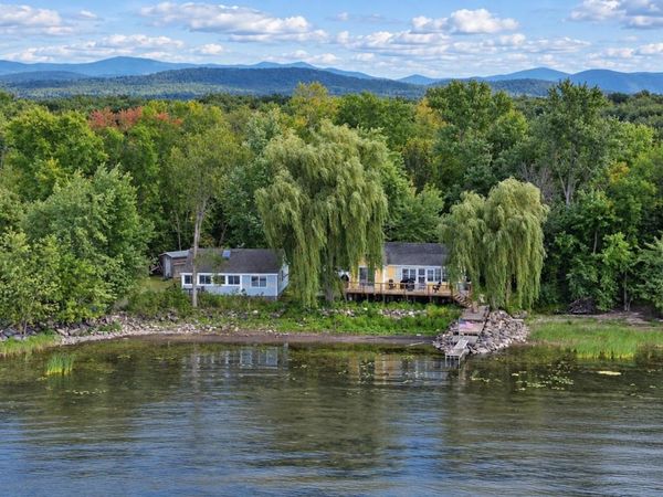 172 South Road, Ferrisburgh, VT 05456