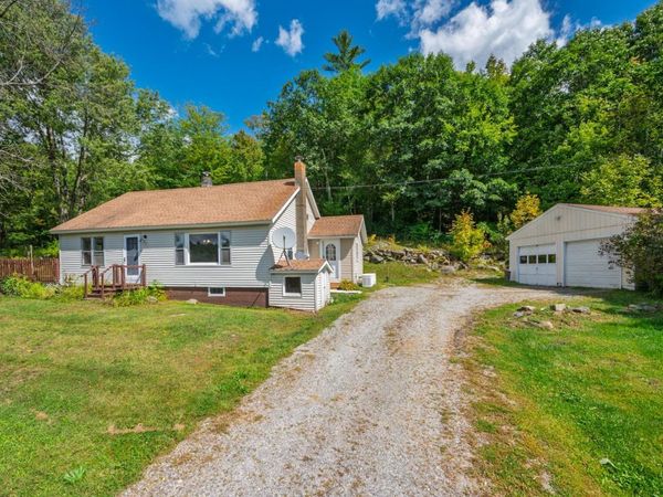 97 Cash Street, Croydon, NH 03773