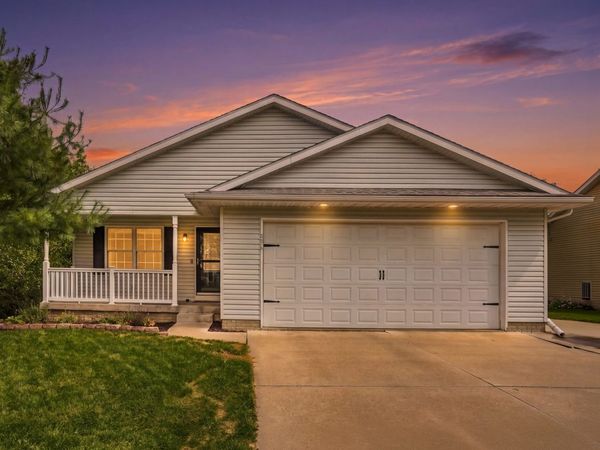 618 Mineral Creek Drive , Colona, IL 61241