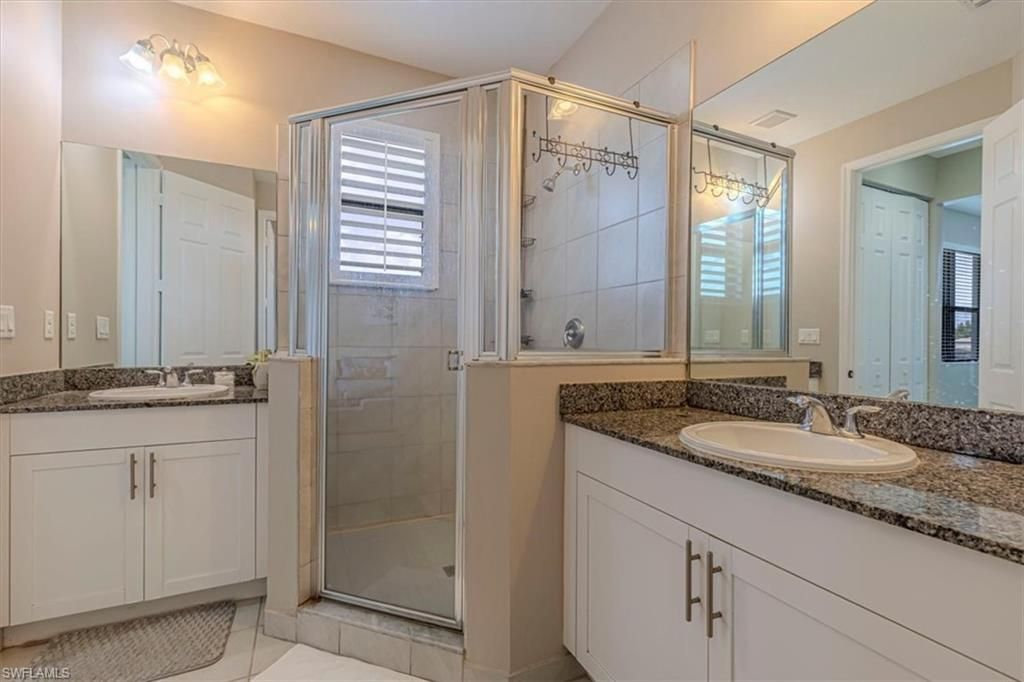 8732 Madrid Cir, Naples, FL 34104 Photo