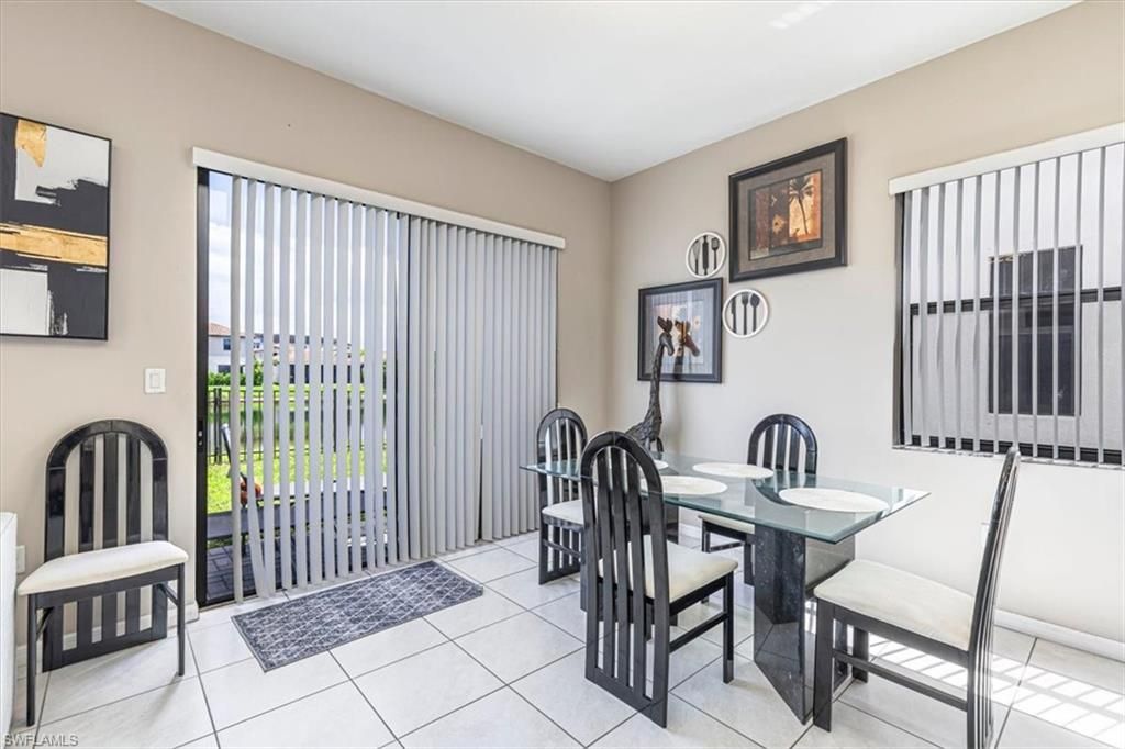 8732 Madrid Cir, Naples, FL 34104 Photo