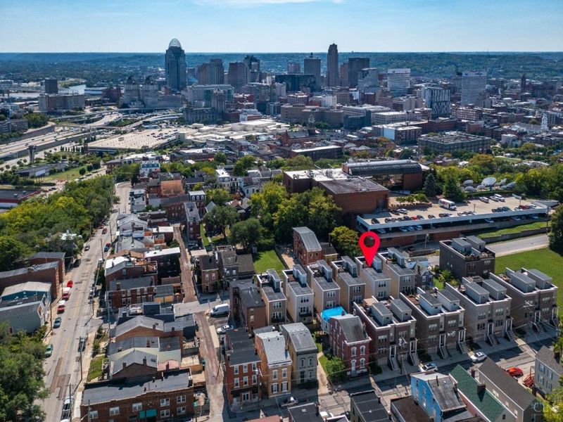 540 Slack Street, Cincinnati, OH 45202 Photo 3