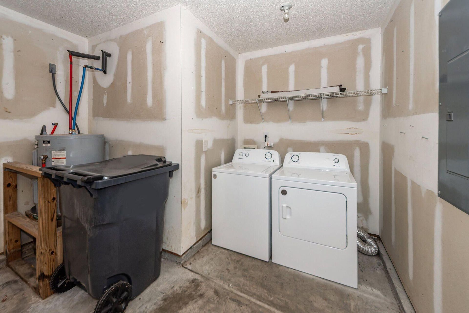 248 Trickle Drive Photo 22