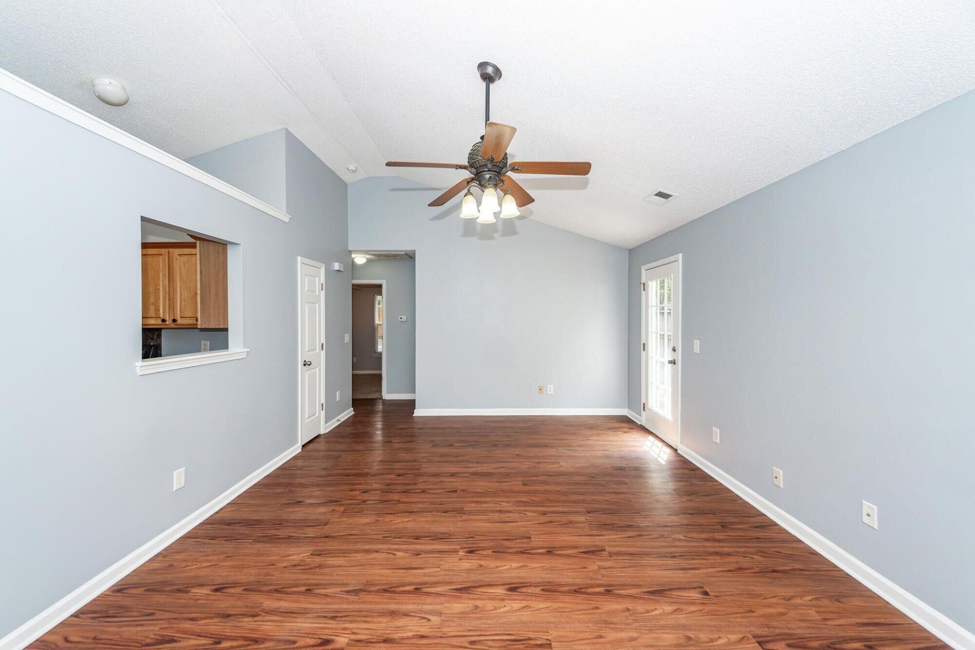 248 Trickle Drive Photo 6