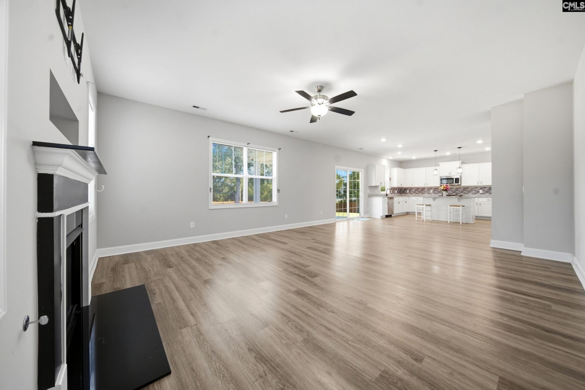 222 Sophie Court  Photo 15