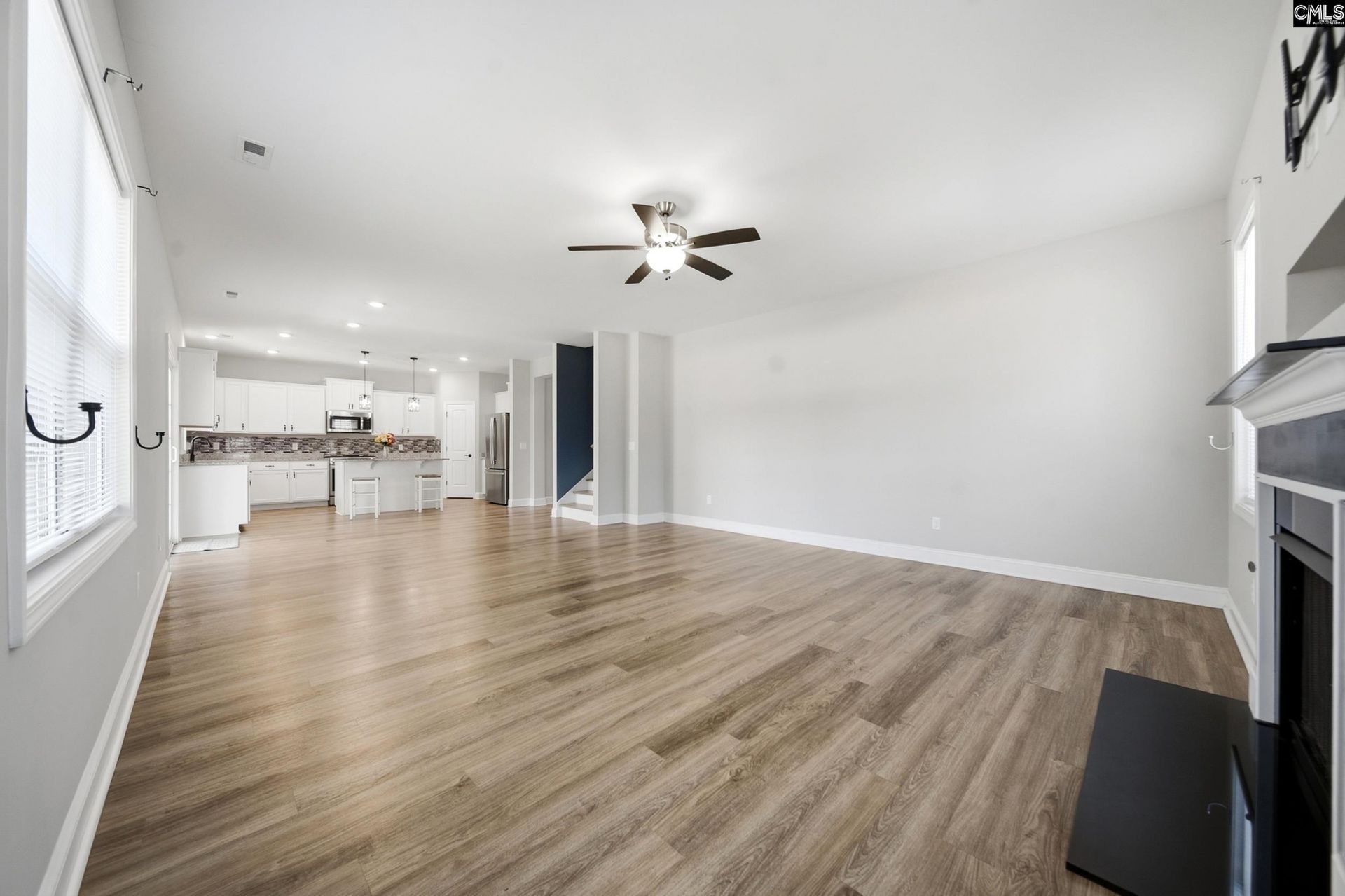 222 Sophie Court  Photo 16