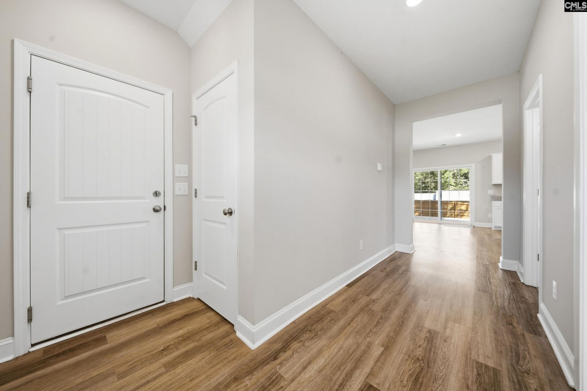 222 Sophie Court  Photo 7